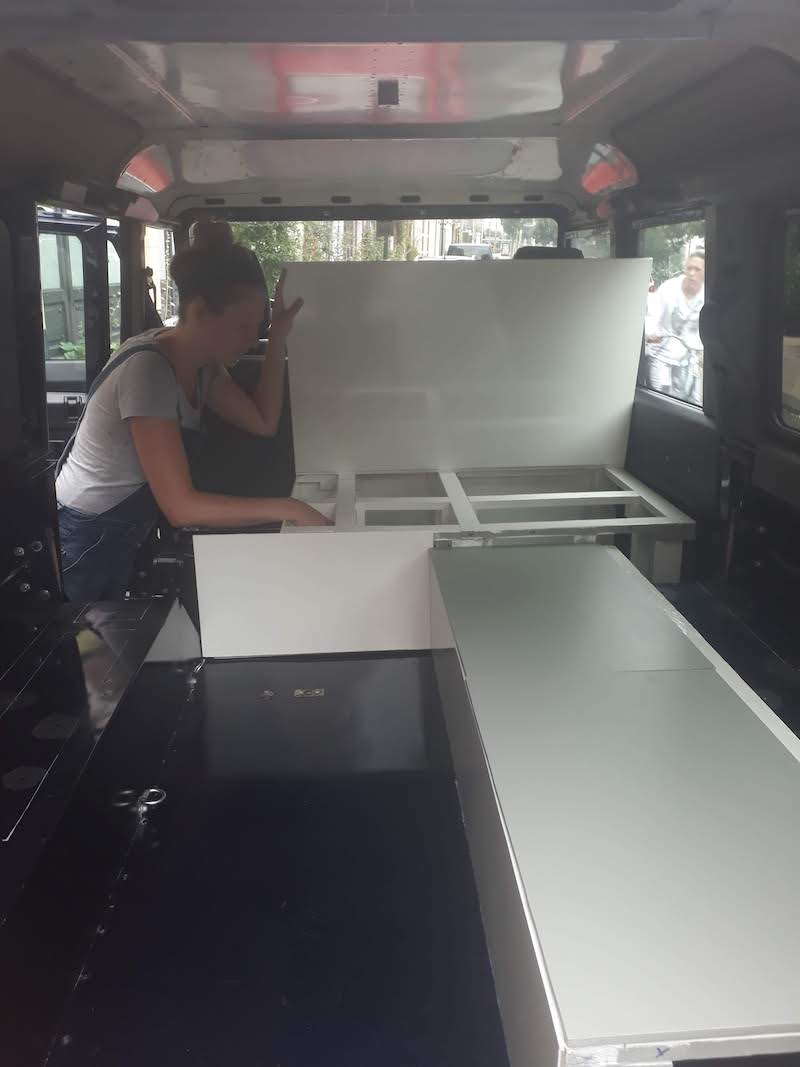 Storage_seating_sleeping_39