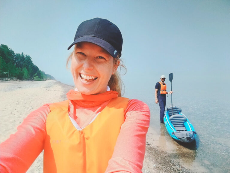Gear - leisure and clothing - inflatable kayak